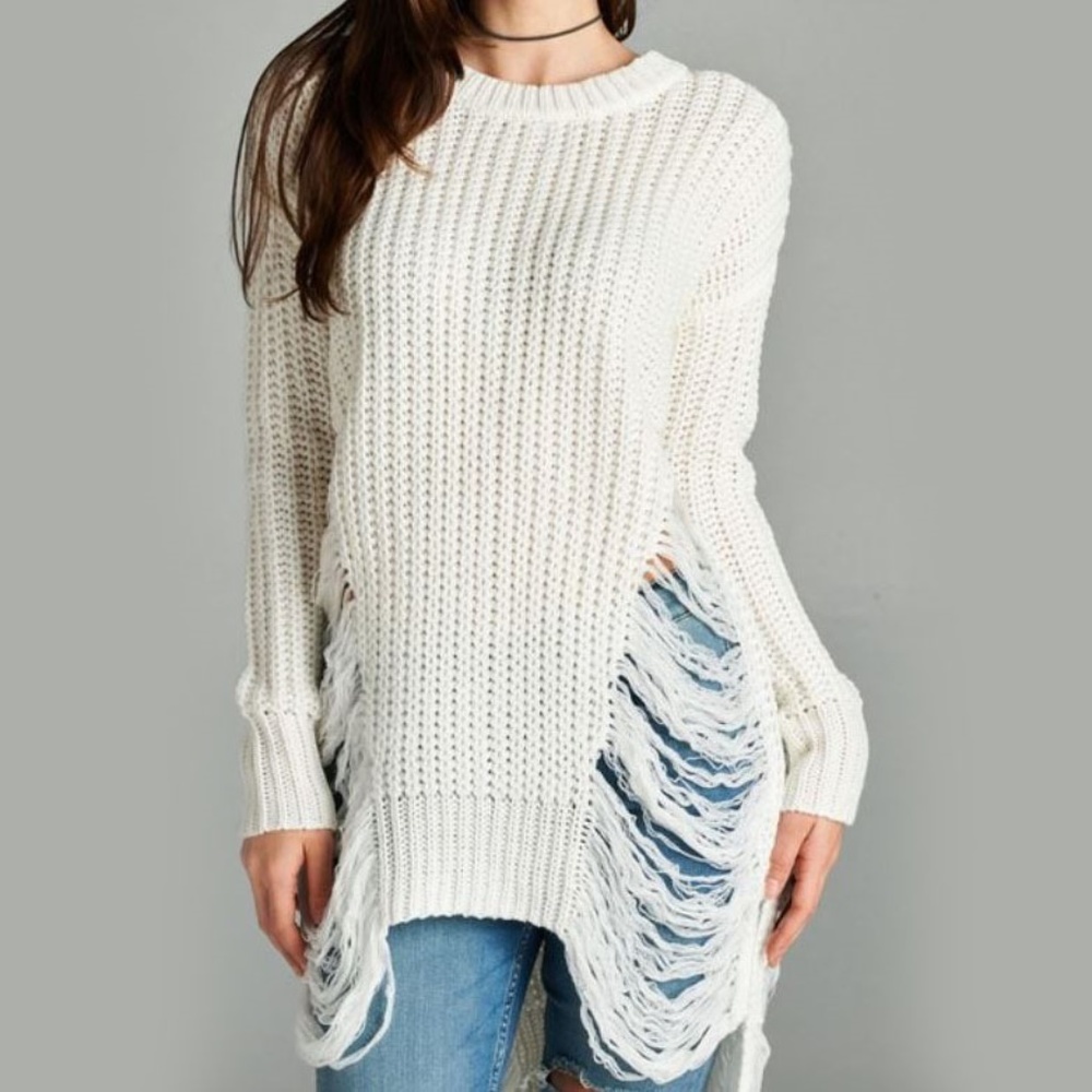 🖤 SALE 🖤 Shredded Chunky Crew Neck Sweater